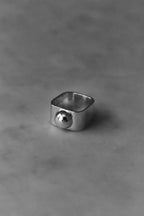 Anillo Essense Square