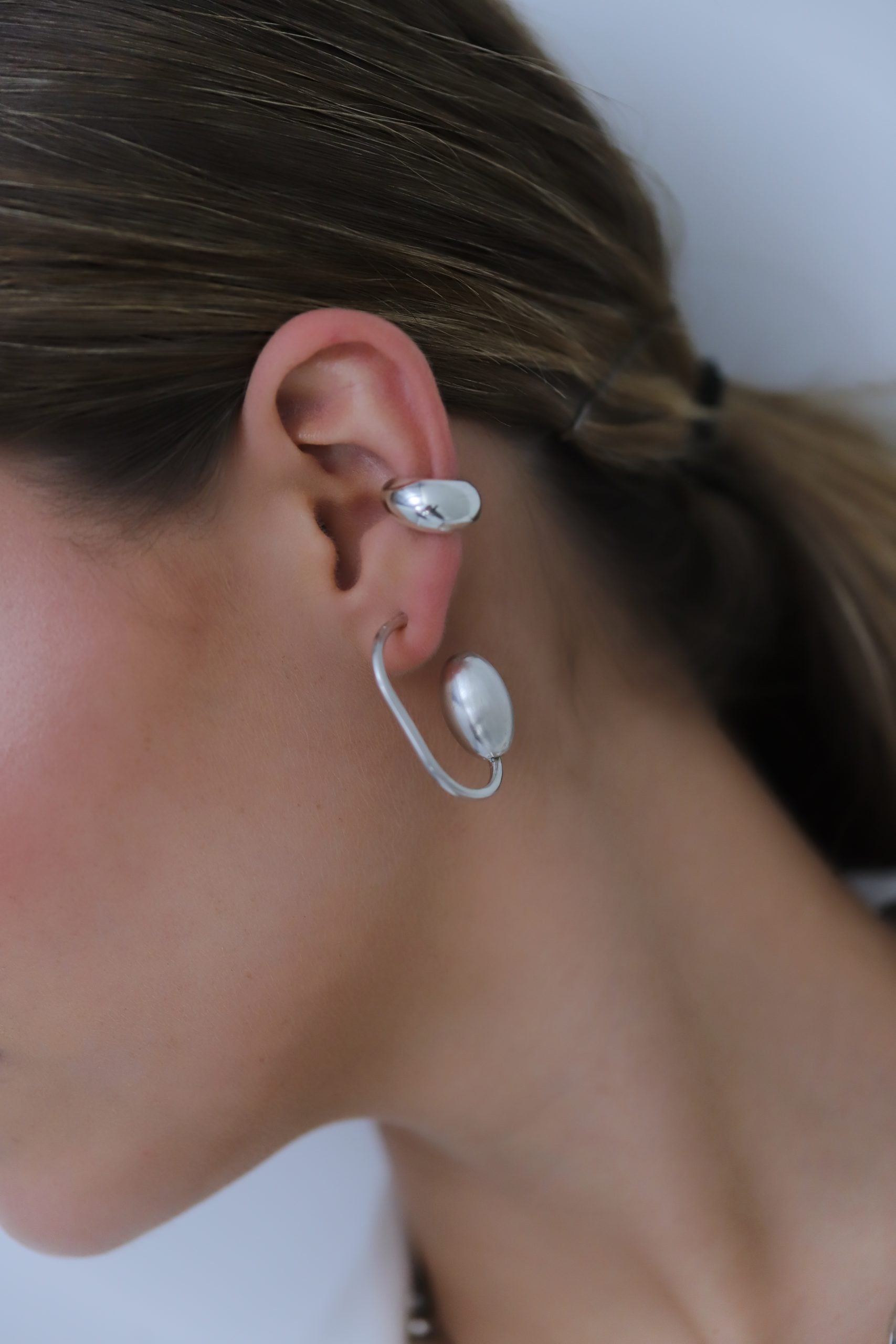 Ear cuff ola