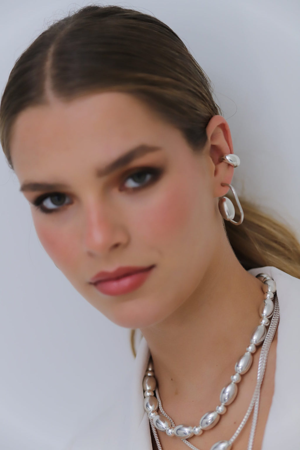 Ear cuff ola