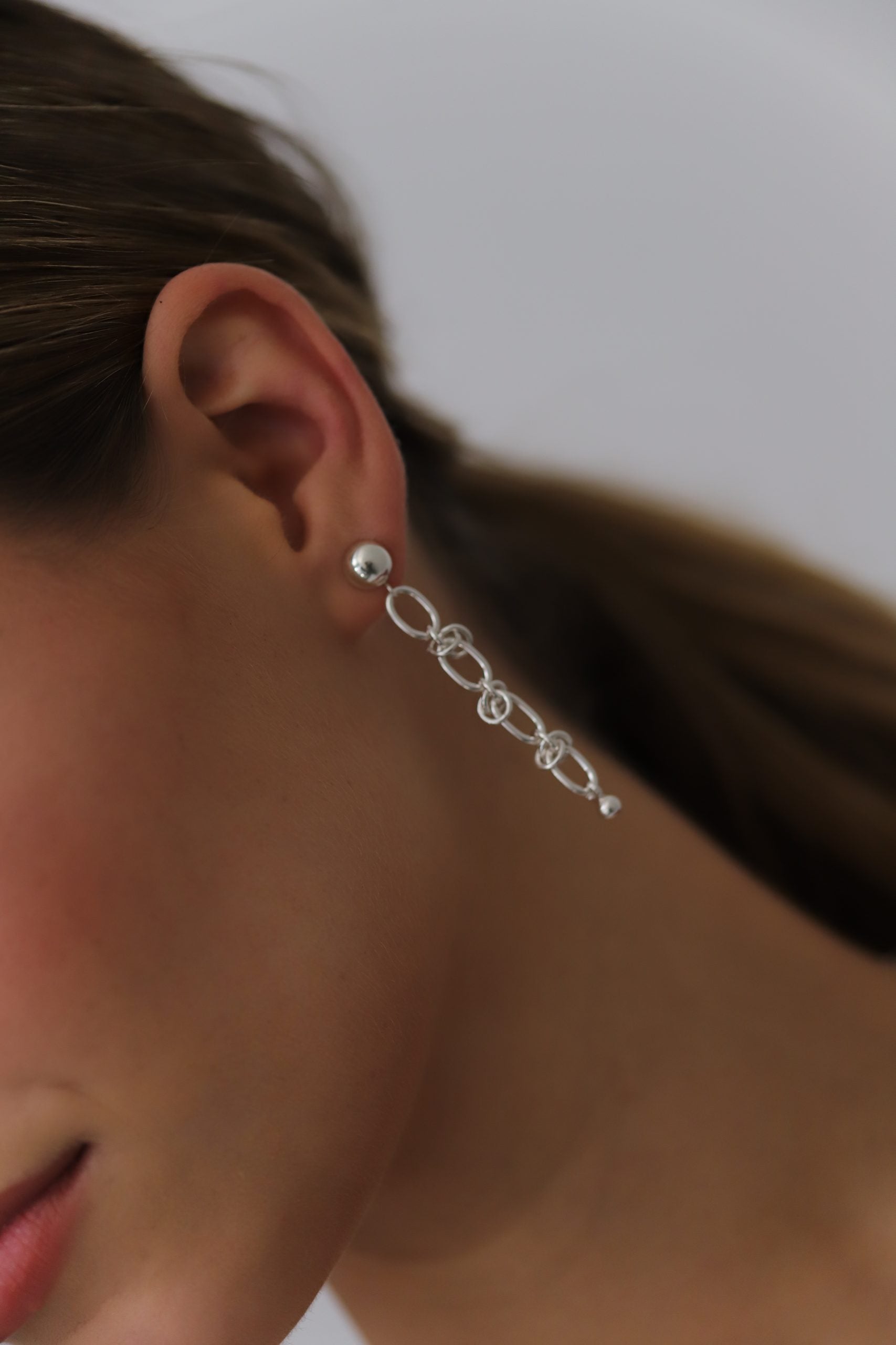 Aros Lia Chain