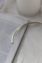 Tiara Blanca Bold