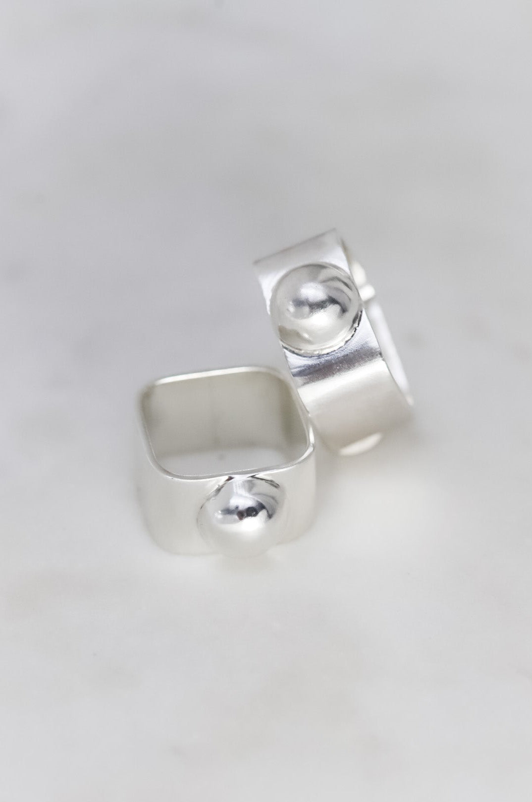 Anillo Essense Square