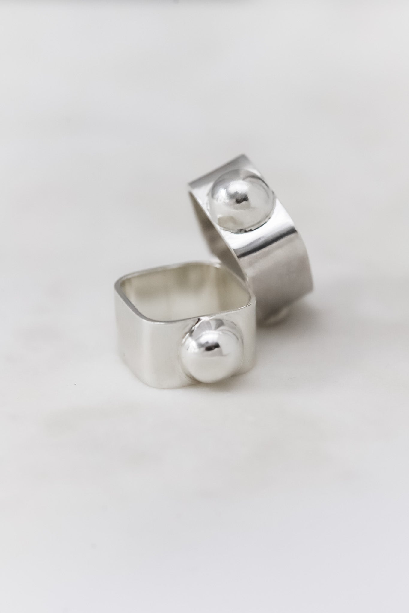 Anillo Essense Square