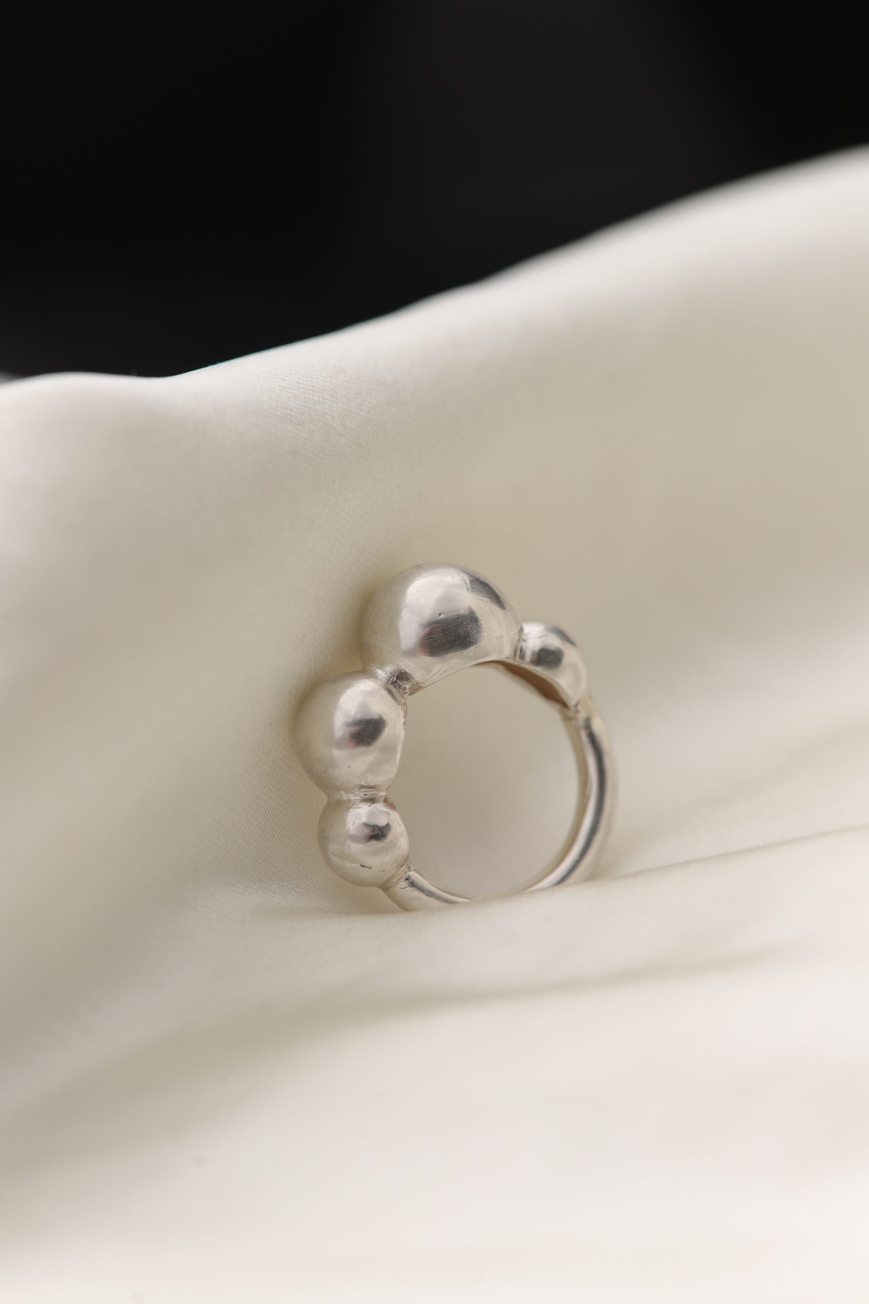 Anillo Essense Desigual